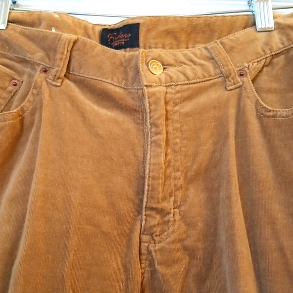 Woman's  Courderoy  5 Pocket Pants - Picture 2 of 11